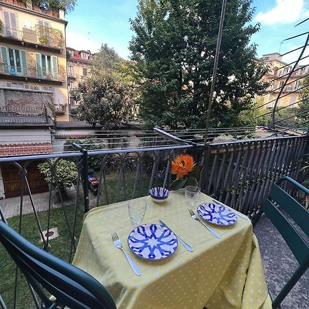 Appartamento Su Cortile Magico Turin Ngoại thất bức ảnh