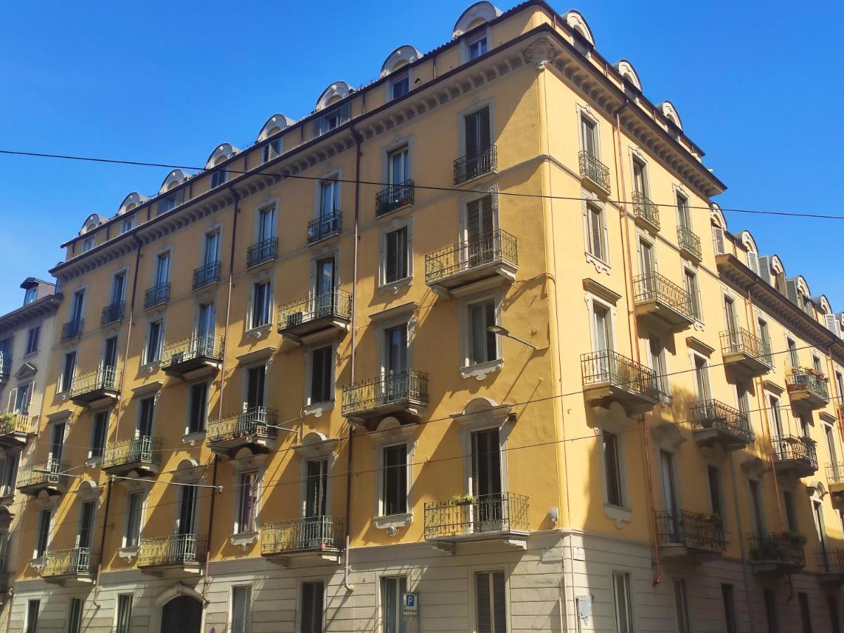 Appartamento Su Cortile Magico Turin Ngoại thất bức ảnh