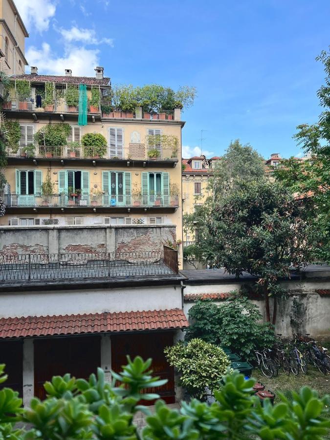 Appartamento Su Cortile Magico Turin Ngoại thất bức ảnh