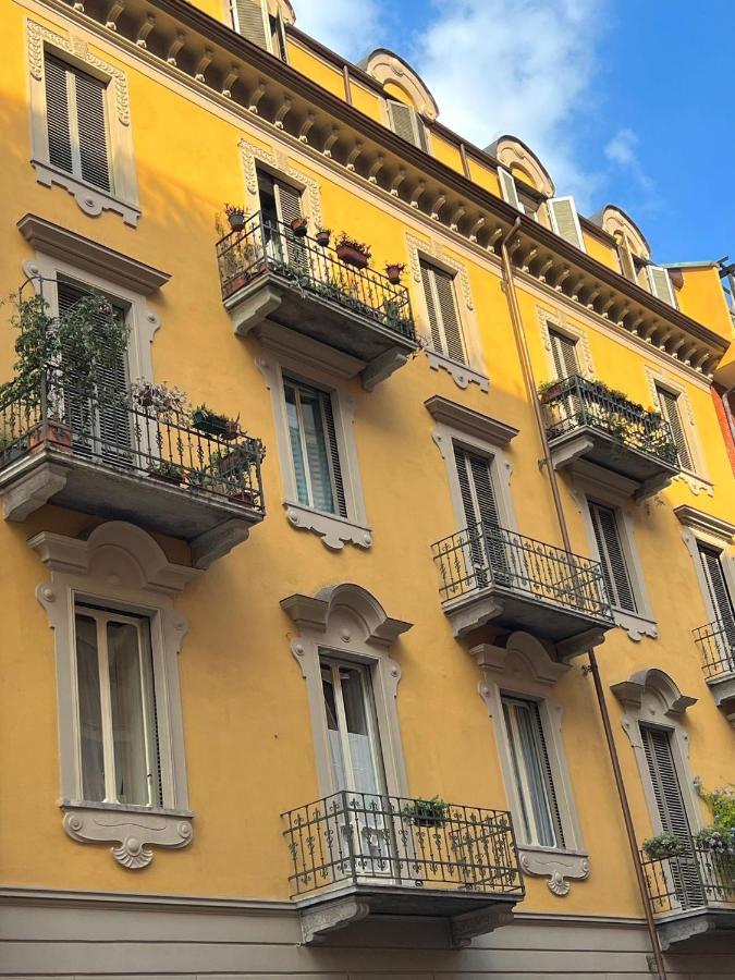 Appartamento Su Cortile Magico Turin Ngoại thất bức ảnh