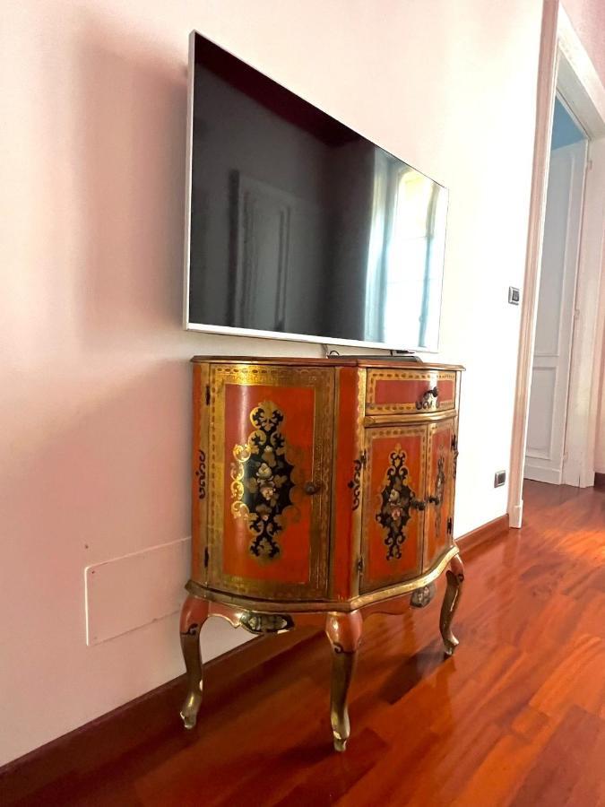 Appartamento Su Cortile Magico Turin Ngoại thất bức ảnh